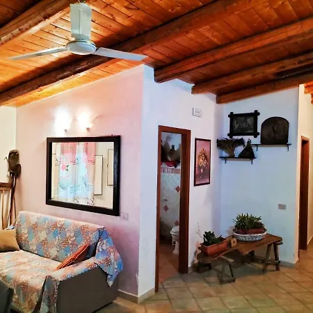 아파트 La Casetta Di Cenerentola 마르자메미